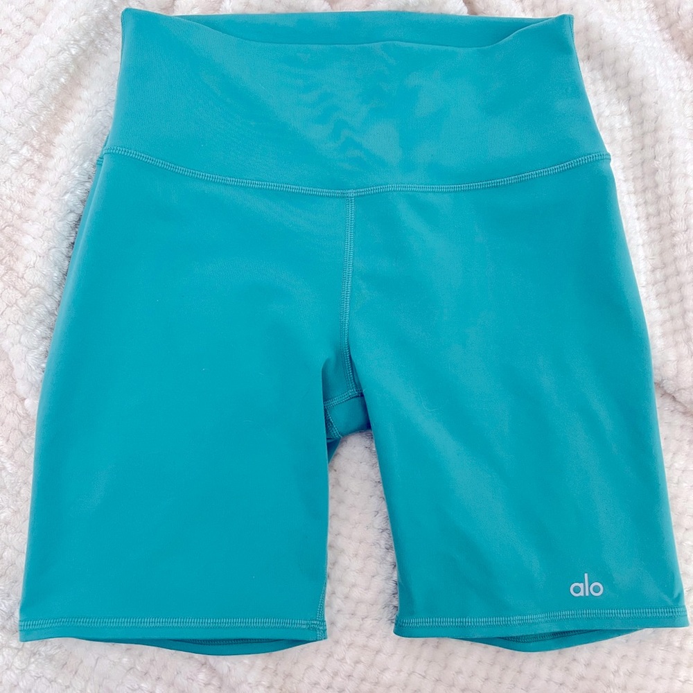 Alo biker shorts